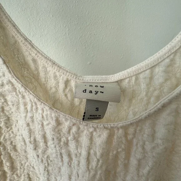 Target A New Day Textured Tank - Picture 3 of 4